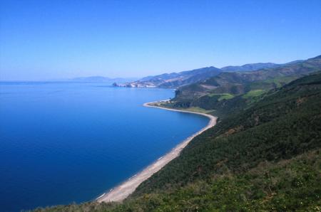 c le nord de maroc la mere mediteranien tres belle manifique sobhana lah
